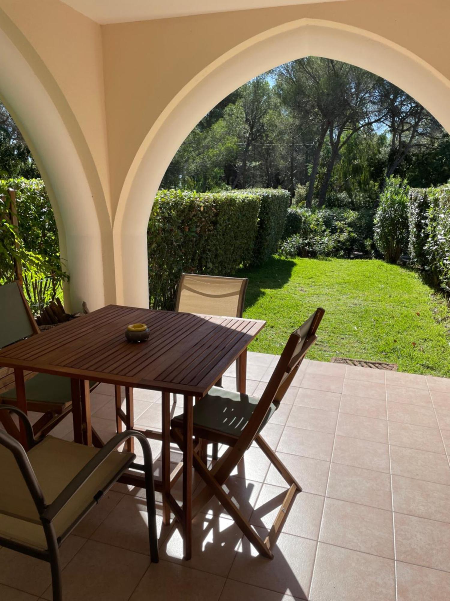 2 Pieces Saint Raphael Renove, Classe 4 Etoiles, 100 M Plages, Piscine, Tennis, Parc, Terrasse, Jardin Privatif Exterior foto