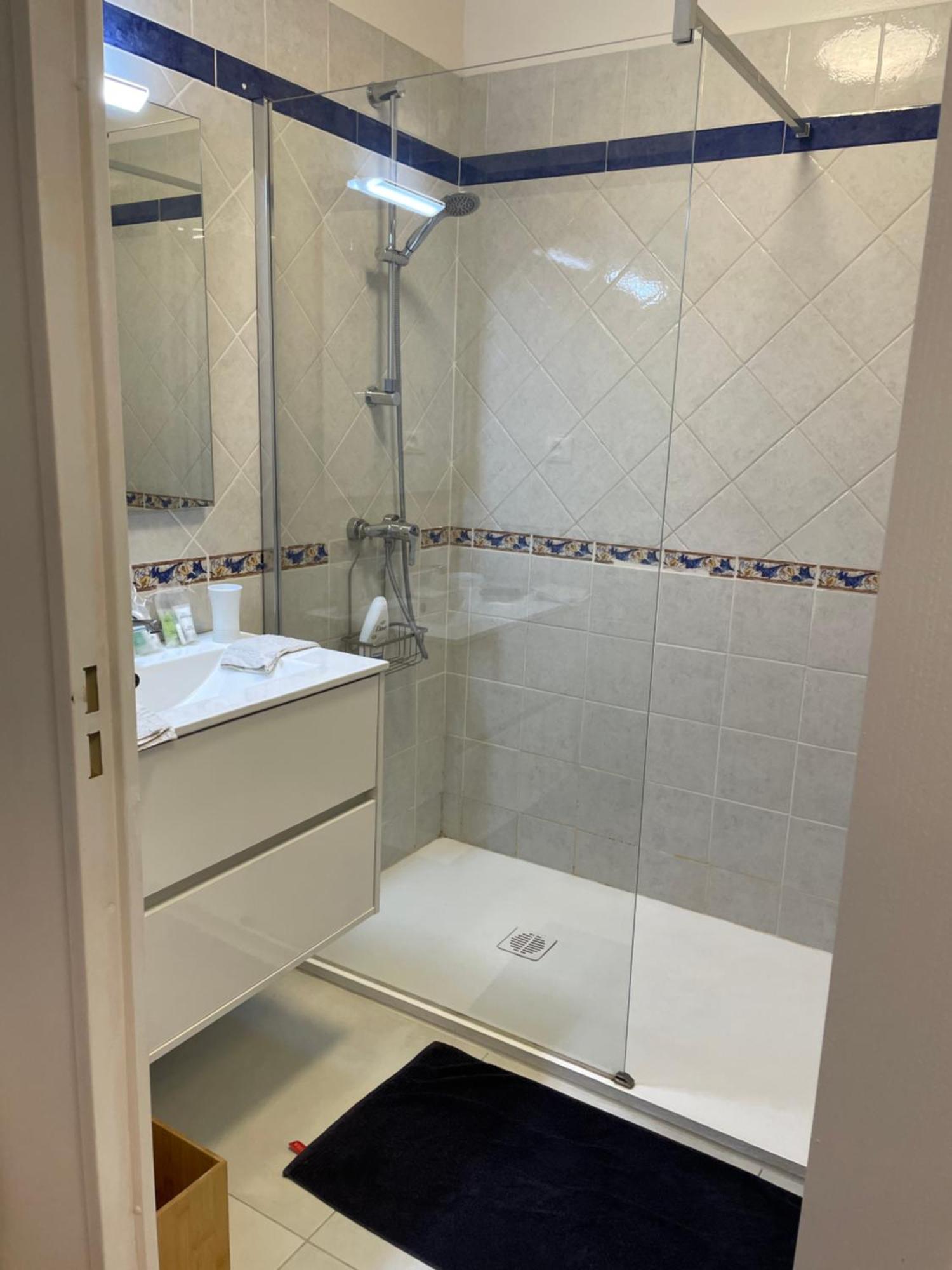2 Pieces Saint Raphael Renove, Classe 4 Etoiles, 100 M Plages, Piscine, Tennis, Parc, Terrasse, Jardin Privatif Exterior foto